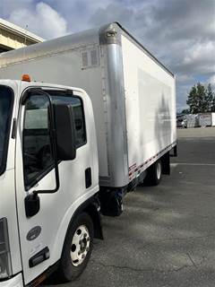 Chevrolet 4500HD 16 ft Box Truck - 215HP, 6 Speed Automatic, Roll up Door