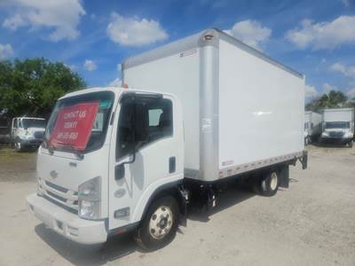 Chevrolet 4500HD 16 ft Box Truck - 6 Speed Automatic, Roll up Door, Liftgate