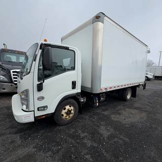 Chevrolet 4500HD 16 ft Box Truck - 6 Speed Automatic, Roll up Door, Liftgate