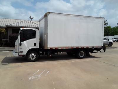 Chevrolet 4500HD 16 ft Box Truck - 215HP, 6 Speed Automatic, Roll up Door, Liftgate