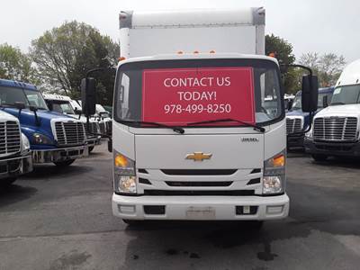 Chevrolet 4500HD 16 ft Box Truck - 215HP, 6 Speed Automatic, Roll up Door, Liftgate