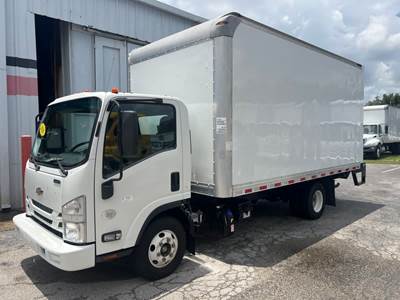 Chevrolet 4500HD 16 ft Box Truck - 215HP, 6 Speed Automatic, Roll up Door, Liftgate