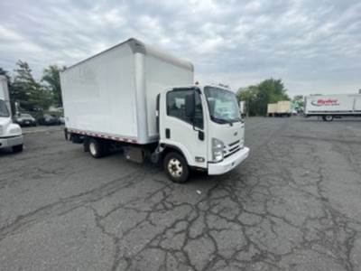 Chevrolet 4500HD 16 ft Box Truck - 215HP, 6 Speed Automatic, Roll up Door, Liftgate