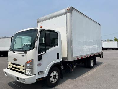 Chevrolet 4500HD 16 ft Box Truck - 215HP, 6 Speed Automatic, Roll up Door, Liftgate