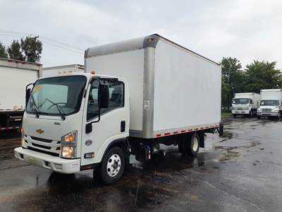 Chevrolet 4500HD 16 ft Box Truck - 215HP, 6 Speed Automatic, Roll up Door, Liftgate