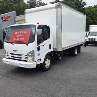 Chevrolet 4500HD 16 ft Box Truck - 215HP, 6 Speed Automatic, Roll up Door, Liftgate
