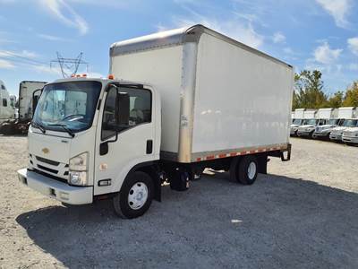 Chevrolet 4500HD 16 ft Box Truck - 215HP, 6 Speed Automatic, Roll up Door, Liftgate