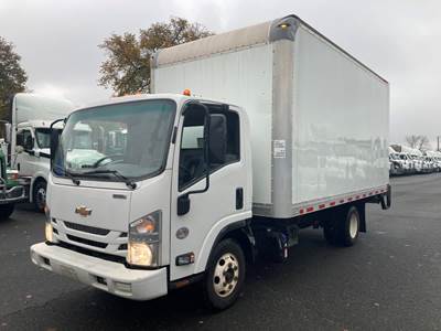 Chevrolet 4500HD 16 ft Box Truck - 215HP, 6 Speed Automatic, Roll up Door, Liftgate