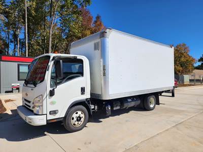 Chevrolet 4500HD 16 ft Box Truck - 215HP, 6 Speed Automatic, Roll up Door