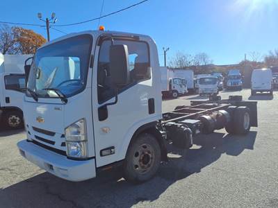 Chevrolet 4500HD Box Truck - 215HP, 6 Speed Automatic