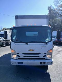 Chevrolet 4500HD 16 ft Box Truck - 215HP, 6 Speed Automatic, Roll up Door, Liftgate