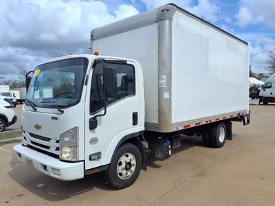 Chevrolet 4500HD 16 ft Box Truck - 215HP, 6 Speed Automatic, Roll up Door, Liftgate