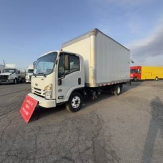 Chevrolet 4500HD 16 ft Box Truck - 215HP, 6 Speed Automatic, Roll up Door, Liftgate