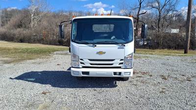 Chevrolet 4500HD Box Truck - 215HP, 6 Speed Automatic