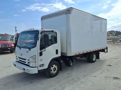 Chevrolet 4500HD 16 ft Box Truck - 215HP, 6 Speed Automatic, Roll up Door, Liftgate