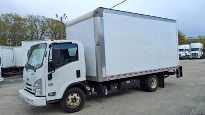 Chevrolet 4500HD 16 ft Box Truck - 215HP, 6 Speed Automatic, Roll up Door, Liftgate