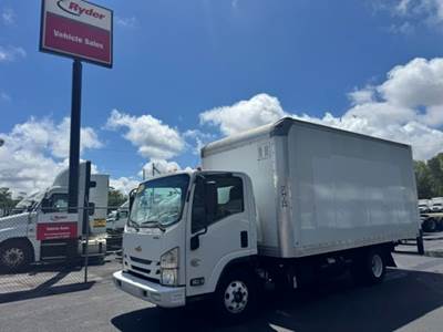 Chevrolet 4500HD 16 ft Box Truck - 215HP, 6 Speed Automatic, Roll up Door