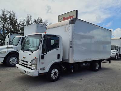 Chevrolet 4500HD 16 ft Box Truck - 215HP, 6 Speed Automatic, Roll up Door