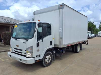 Chevrolet 4500HD 16 ft Box Truck - 215HP, 6 Speed Automatic, Roll up Door, Liftgate