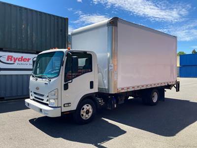 Chevrolet 4500HD 16 ft Box Truck - 215HP, 6 Speed Automatic, Roll up Door, Liftgate