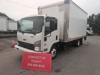 Chevrolet 4500HD 16 ft Box Truck - 215HP, 6 Speed Automatic, Roll up Door, Liftgate