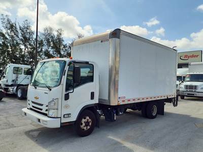 Chevrolet 4500HD 16 ft Box Truck - 215HP, 6 Speed Automatic, Roll up Door, Liftgate