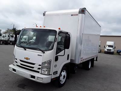 Chevrolet 4500XD 16 ft Box Truck - 215HP, 6 Speed Automatic, Roll up Door