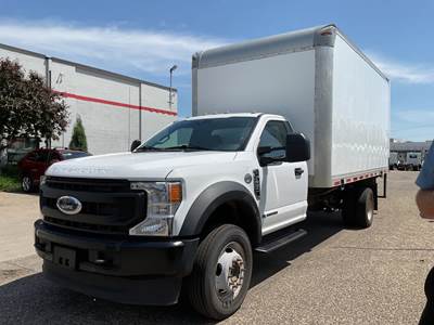 Ford F-450 16 ft Box Truck - 330HP, 10 Speed Automatic, Roll up Door