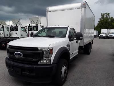 Ford F-450 16 ft Box Truck - 330HP, 10 Speed Automatic, Roll up Door