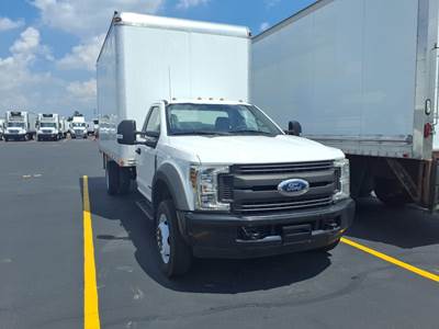 Ford F-550 16 ft Box Truck - 6 Speed Automatic, Roll up Door