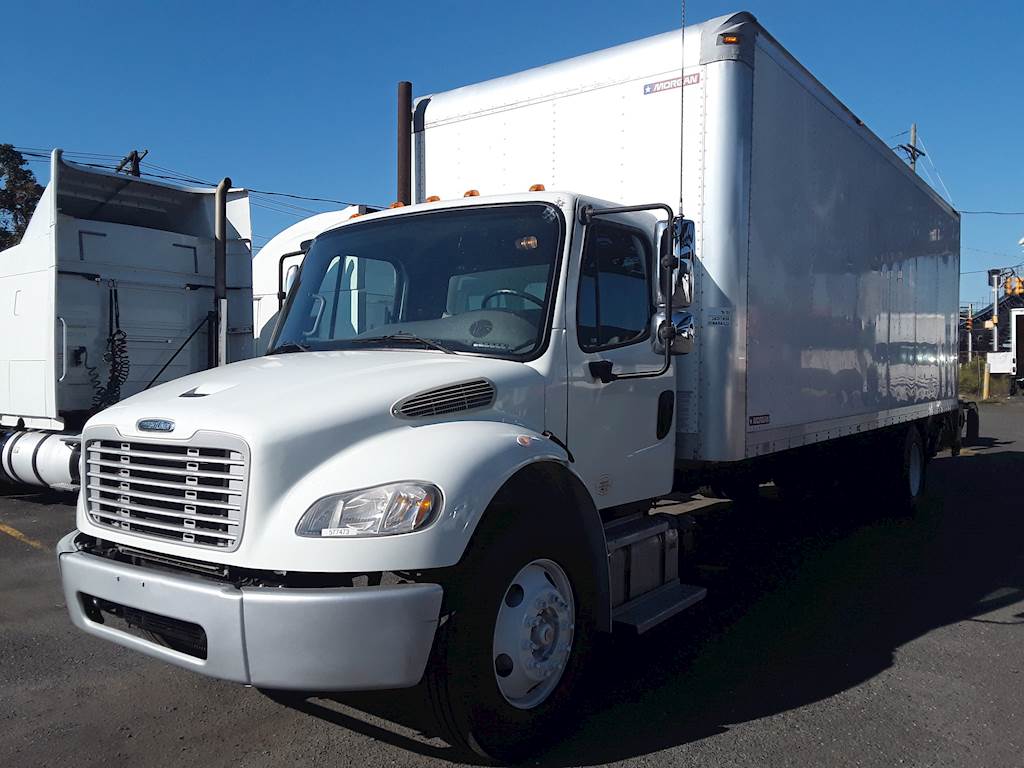 2015 Freightliner M2 106 26 ft Box Truck 280HP, 5, Roll up Door