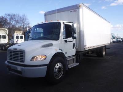Freightliner M2 106 26 ft Box Truck - 240HP, 6 Speed Automatic, Roll up Door