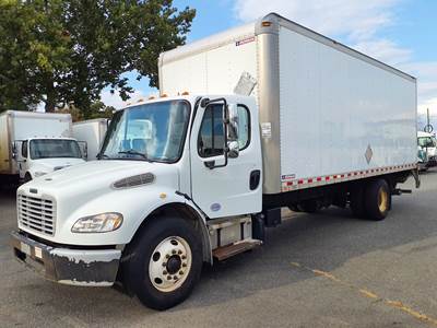 Freightliner M2 106 24 ft Box Truck - 240HP, 6 Speed Automatic, Roll up Door, Liftgate