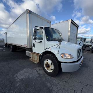 Freightliner M2 106 26 ft Box Truck - 240HP, 6 Speed Automatic, Roll up Door, Liftgate