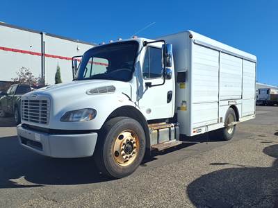 Freightliner M2 106 16 ft Box Truck - 240HP, 6 Speed Automatic, Roll up Door