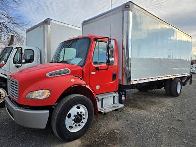 Freightliner M2 106 24 ft Box Truck - 280HP, 9 Speed Automatic, Roll up Door, Liftgate