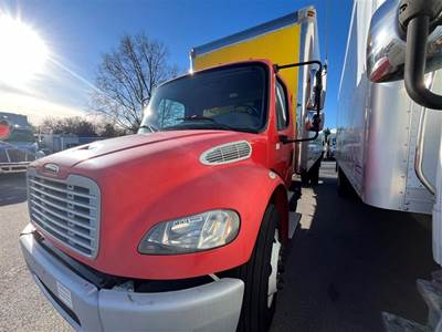 Freightliner M2 106 24 ft Box Truck - 280HP, 9 Speed Automatic, Roll up Door, Liftgate