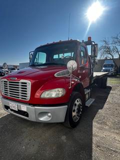 Freightliner M2 106 22 ft Box Truck - 300HP, 6 Speed Automatic