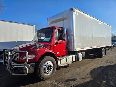 Freightliner M2 106 28 ft Box Truck - 280HP, 6 Speed Automatic, Roll up Door, Liftgate