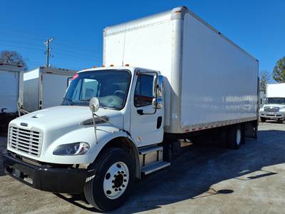 Freightliner M2 106 26 ft Box Truck - 280HP, 6 Speed Automatic, Roll up Door, Liftgate
