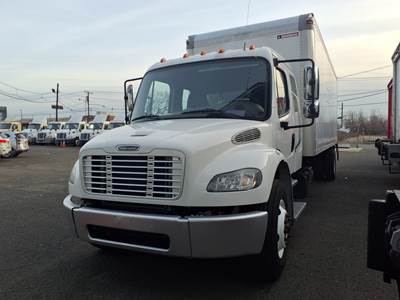 Freightliner M2 106 24 ft Box Truck - 280HP, 9 Speed Automatic, Roll up Door, Liftgate