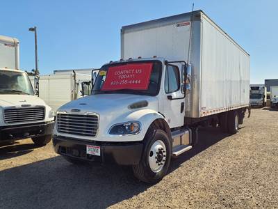 Freightliner M2 106 26 ft Box Truck - 260HP, 6 Speed Automatic, Roll up Door, Liftgate