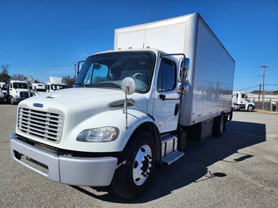 Freightliner M2 106 26 ft Box Truck - 280HP, 6 Speed Automatic, Tri-Fold Door, Liftgate