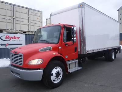 Freightliner M2 106 24 ft Box Truck - 280HP, 6 Speed Automatic, Roll up Door, Liftgate