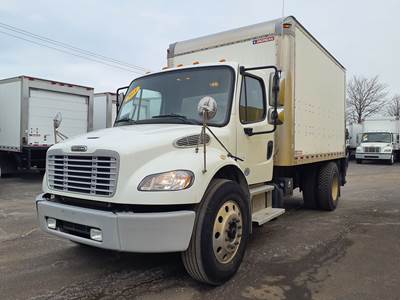 Freightliner M2 106 14 ft Box Truck - 240HP, 6 Speed Automatic, Roll up Door, Liftgate