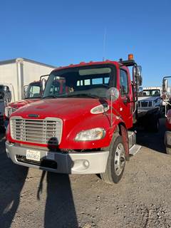 Freightliner M2 106 22 ft Box Truck - 300HP, 6 Speed Automatic