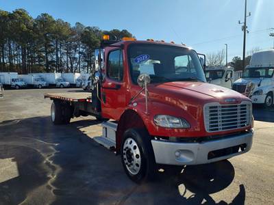 Freightliner M2 106 22 ft Box Truck - 250HP, 6 Speed Automatic