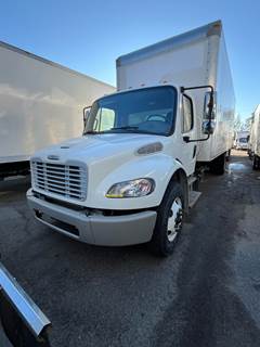 Freightliner M2 106 26 ft Box Truck - 9 Speed Automatic, Roll up Door, Liftgate