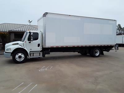 Freightliner M2 106 26 ft Box Truck - 9 Speed Automatic, Roll up Door, Liftgate