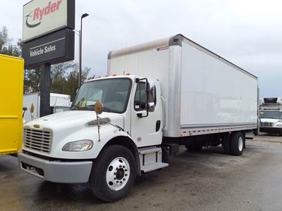 Freightliner M2 106 26 ft Box Truck - 6 Speed Automatic, Roll up Door, Liftgate